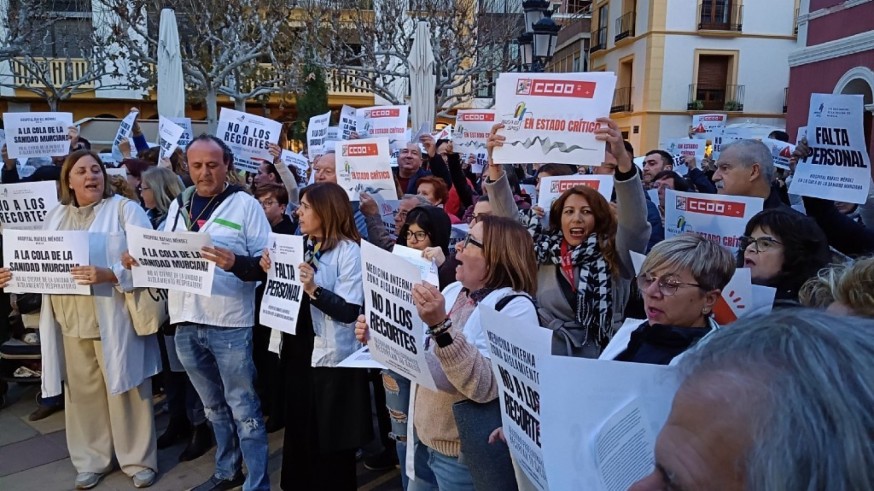Protesta de sanitarios en Lorca