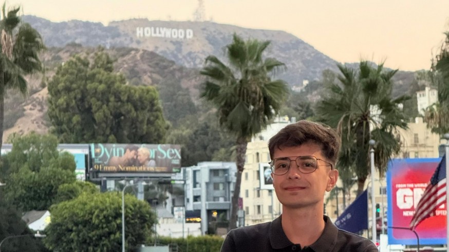 Voces en el espejo 2x23 - Adrián Viñas