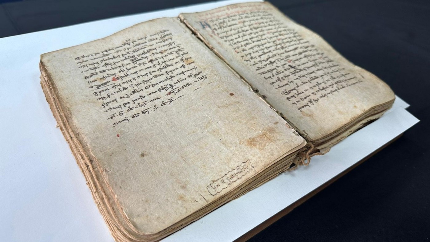 La Policía Nacional de Murcia recuera un códice del año 1313
