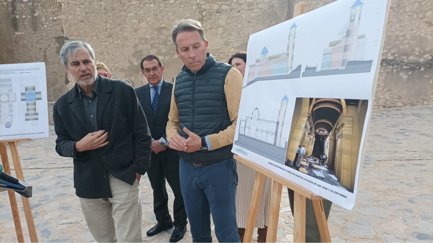 Lorca presenta el proyecto para rehabilitar la iglesia de San Juan 