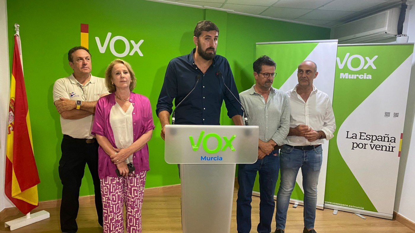 Méndez (Vox) lamenta que el PP ha conseguido que el PSOE "pueda gobernar con los enemigos de España"