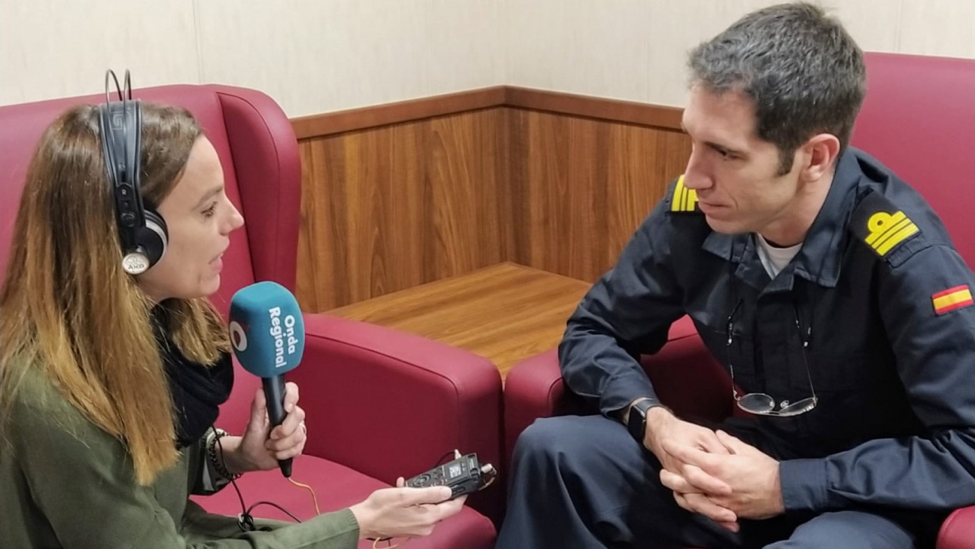 Silvia Mateo entrevista a Santiago Santamaría, comandante del Audaz