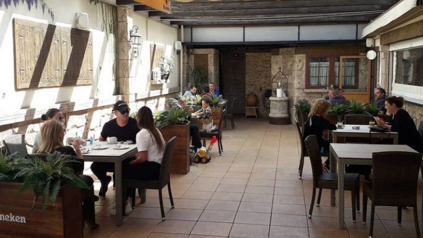 Ambiente "mustio" en los restaurantes de Molina de Segura que han reabierto
