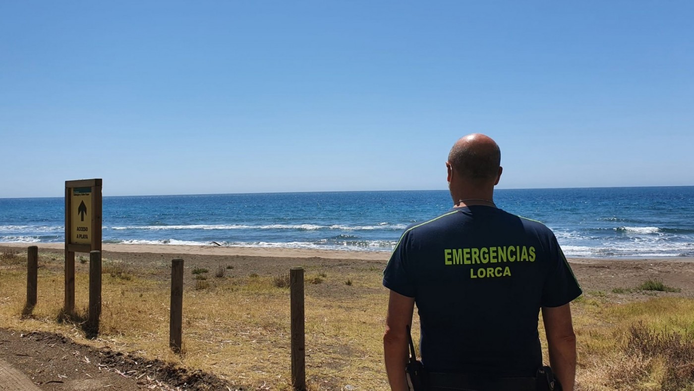 Más de 300 rescates se han efectuado durante el mes de julio en las playas murcianas