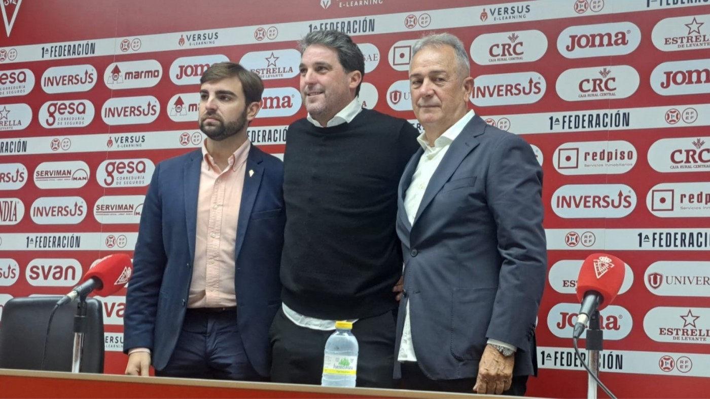 Felipe Moreno: "Belmonte no pisará el Real Murcia mientras yo esté aquí"