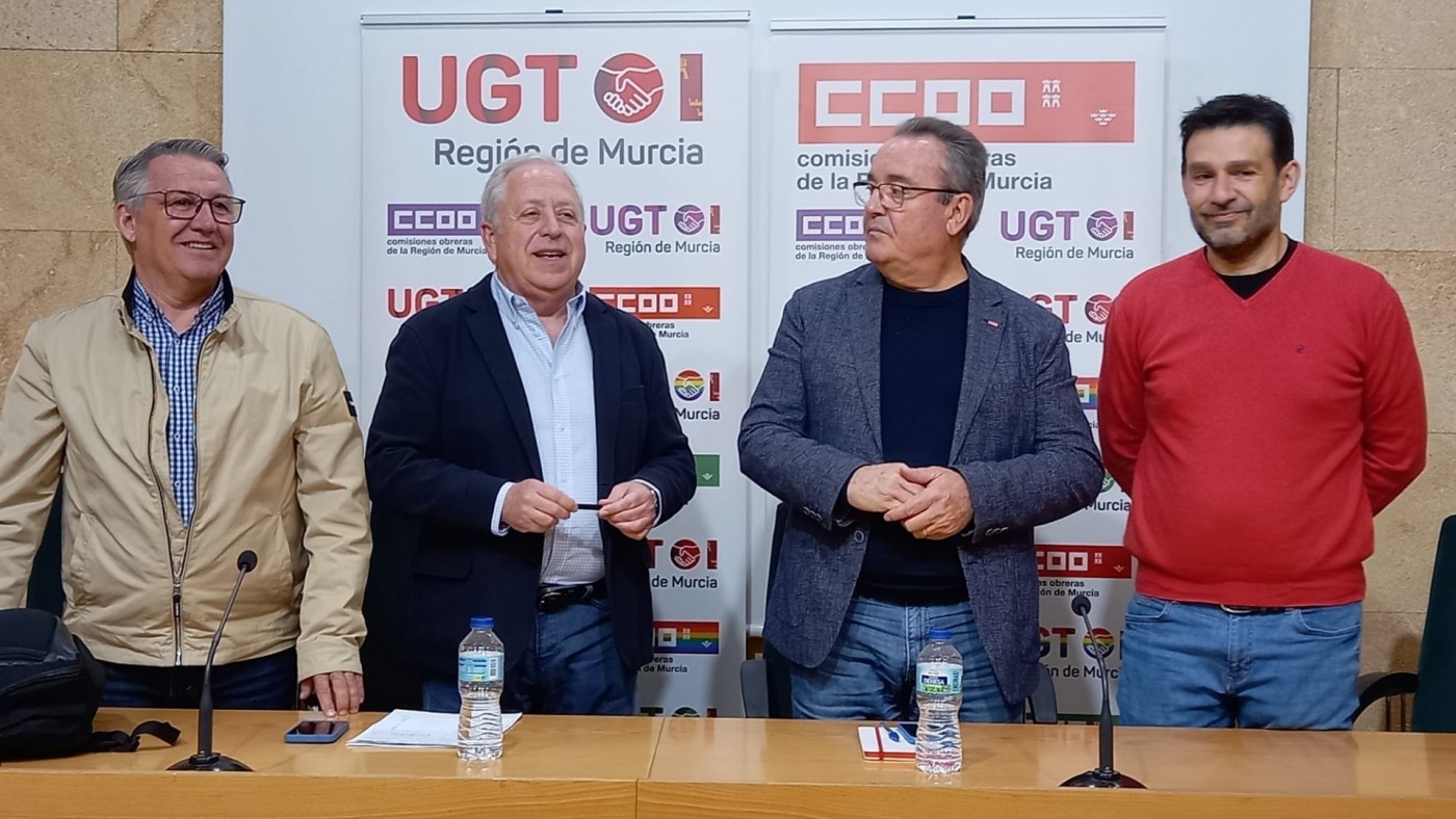CCOO y UGT se movilizarán para implantar la jornada laboral de 35 horas