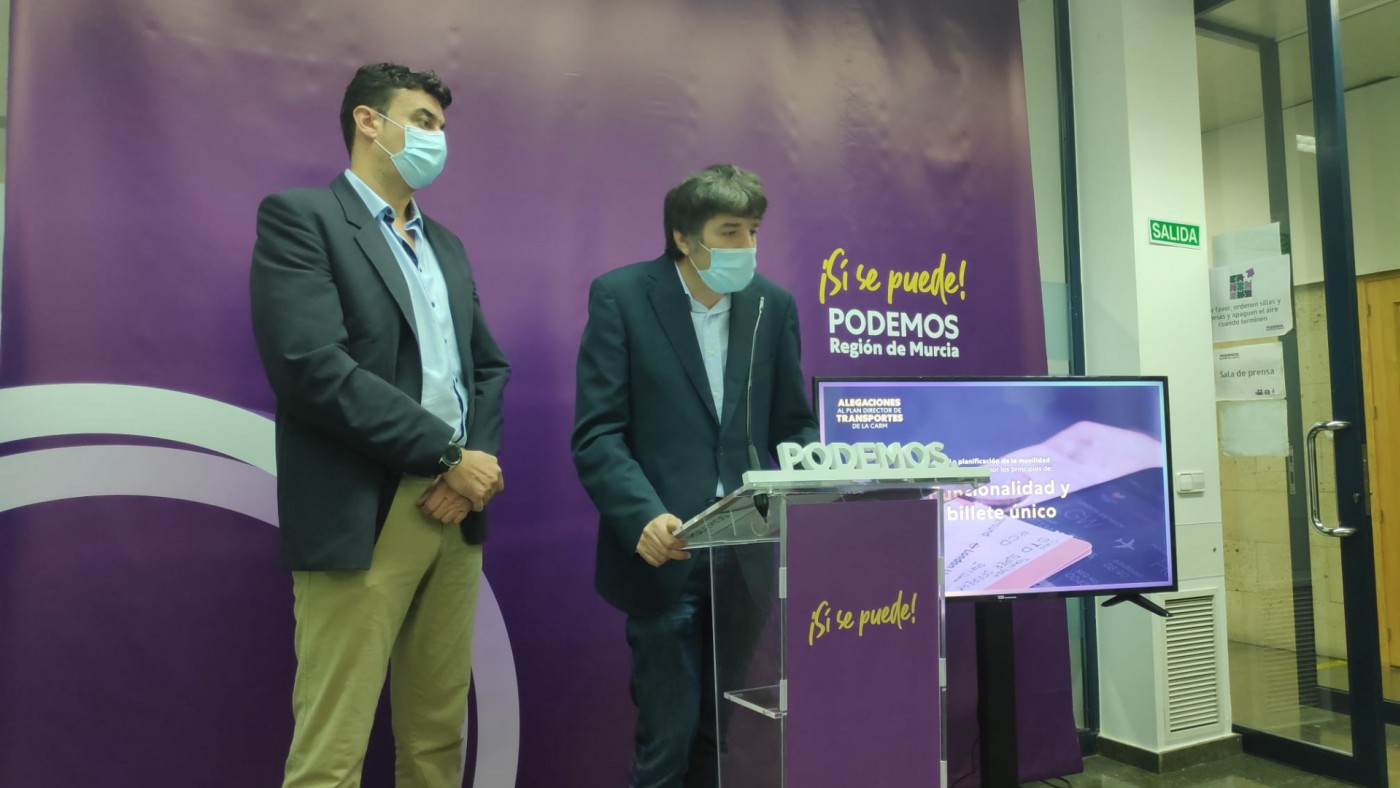 Rueda de prensa ofrecida por Podemos