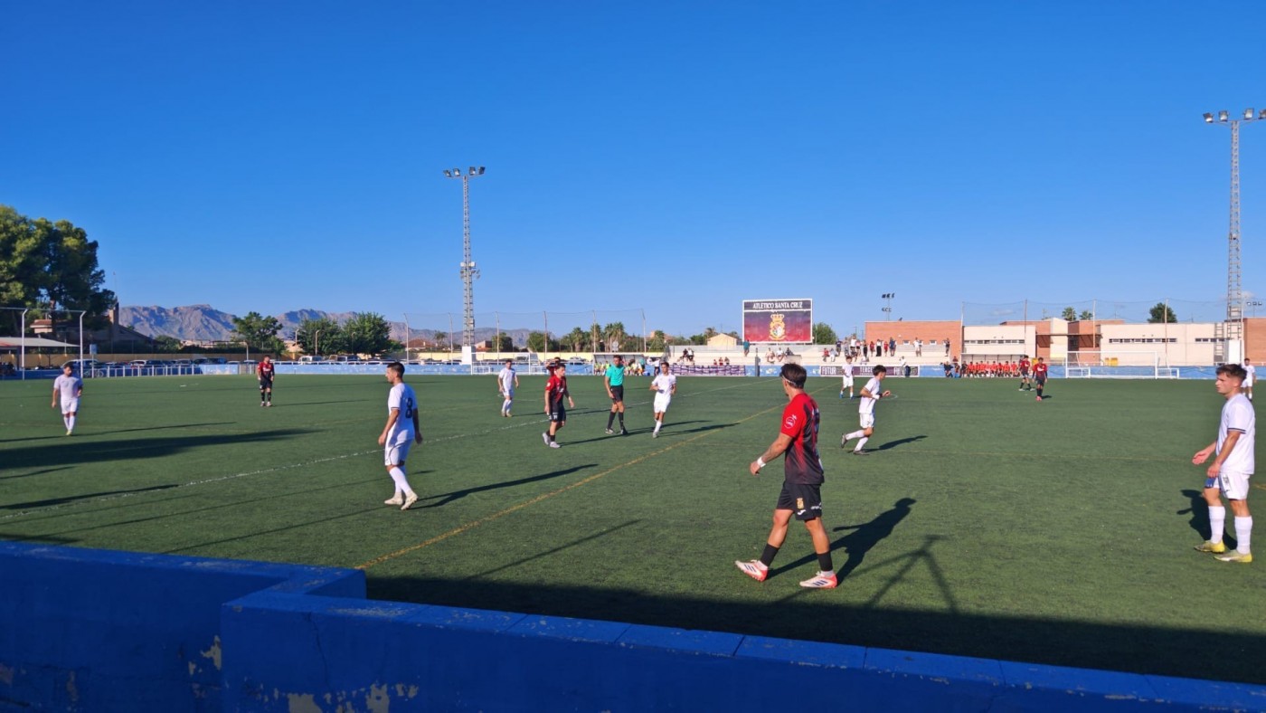 El Santa Cruz se lleva los tres puntos ante el Olímpico de Totana
