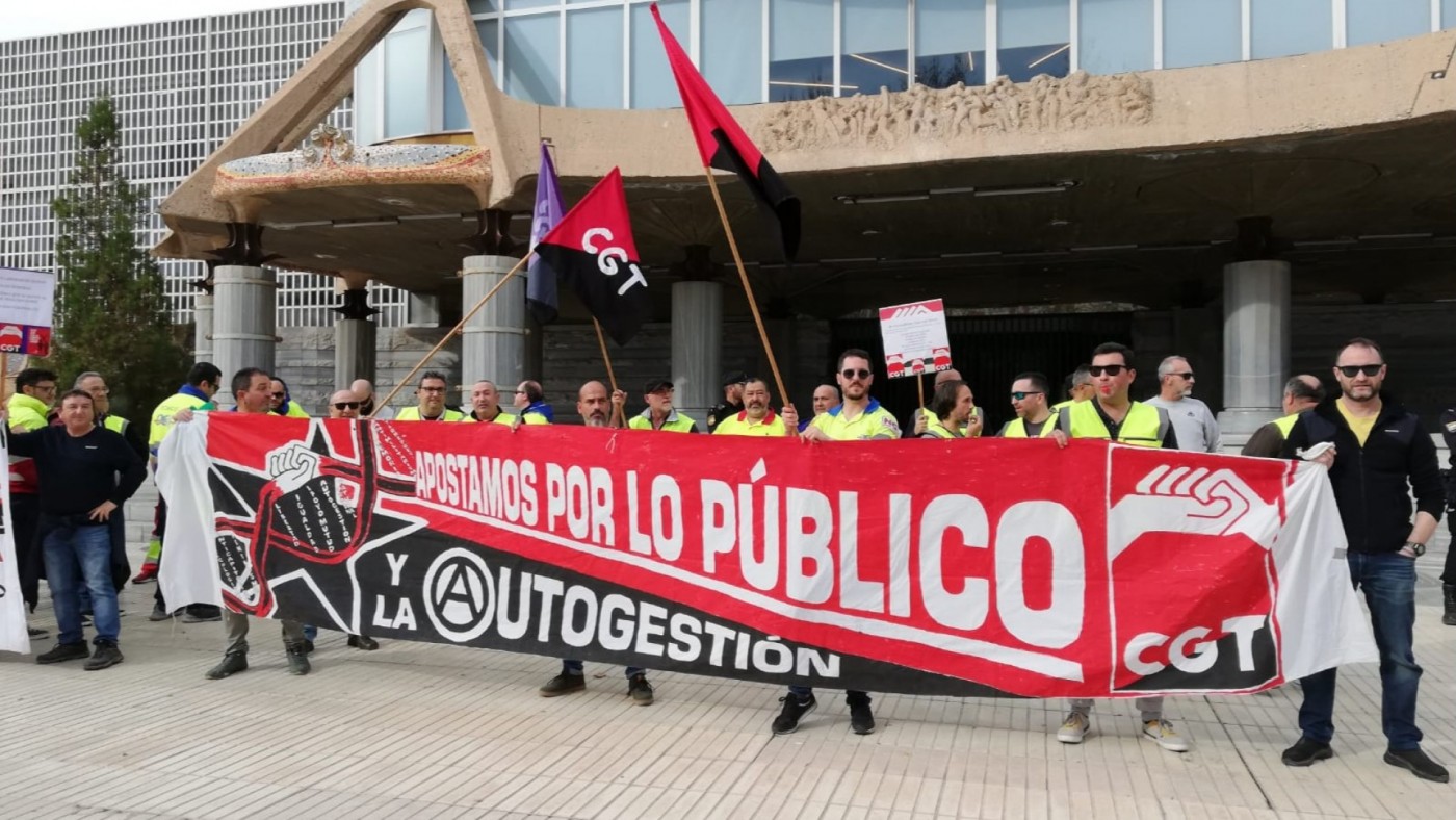 Los conductores de ambulancias amenazan con ir a la huelga 