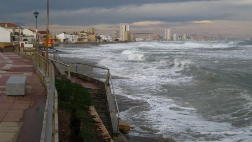 Meteorología activa el aviso amarillo por fenómenos costeros y vientos este jueves en la Región