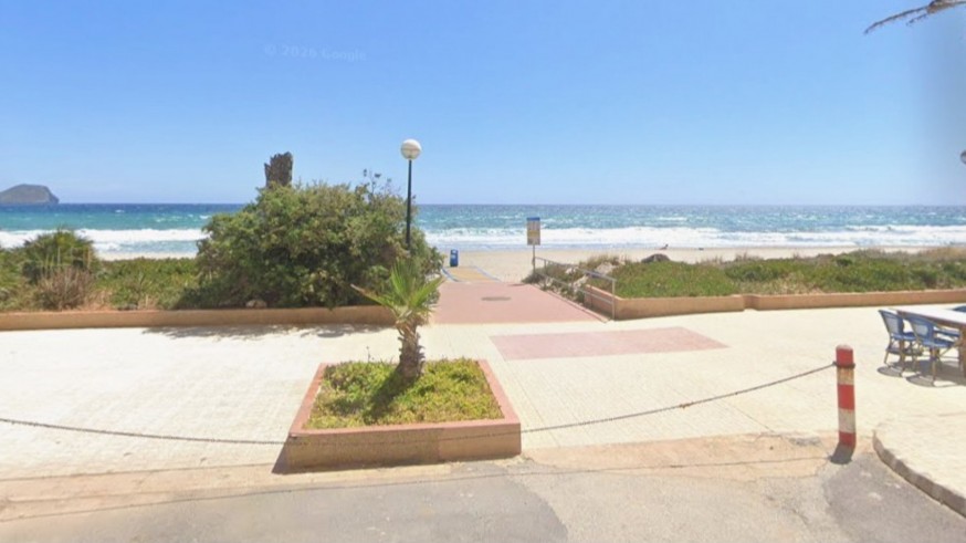 Fallece una mujer de 89 años tras ser rescatada inconsciente del mar en La Manga