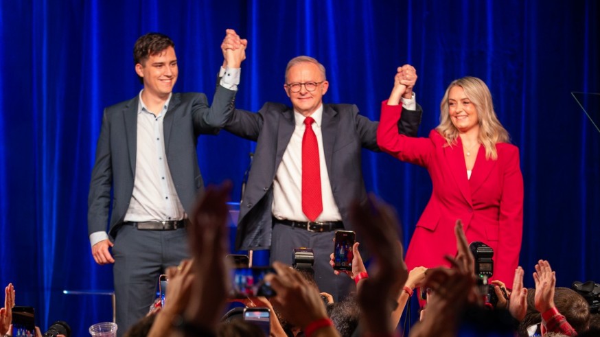 La izquierda arrasa en las elecciones legislativas en Australia