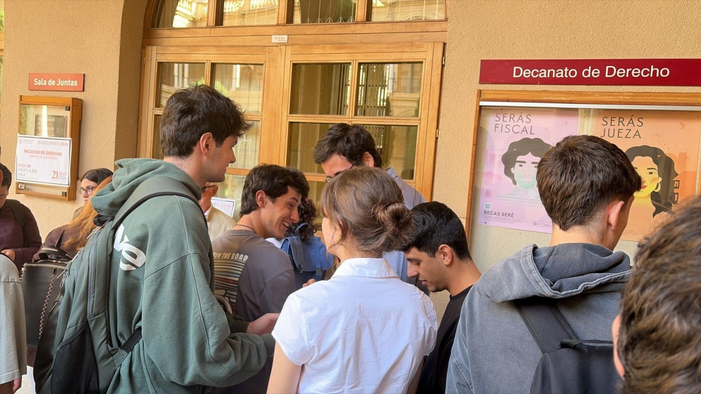 Jornada electoral con incidencias y retrasos en la Universidad de Murcia en la elección del nuevo rector o rectora