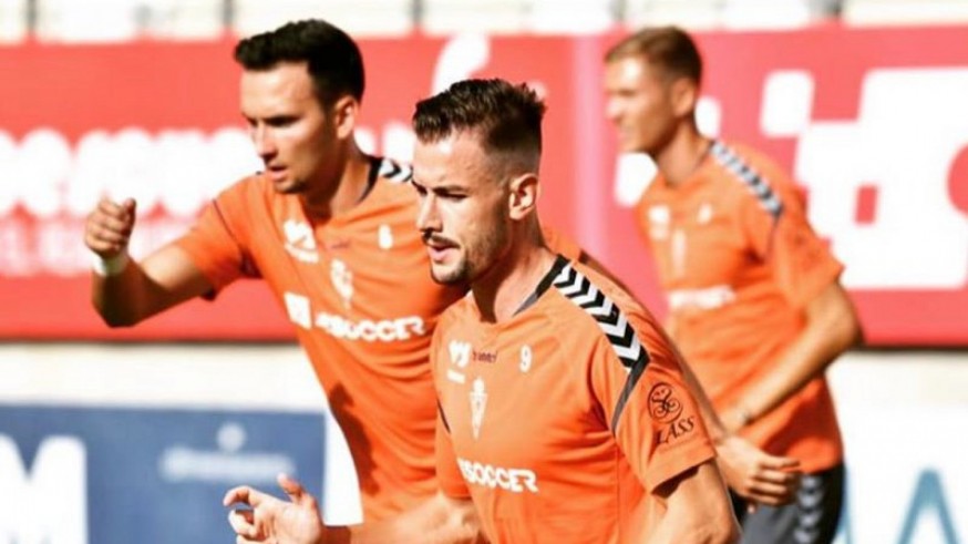 Rafa Chumbi se rebaja el salario y sigue en el Real Murcia hasta 2022