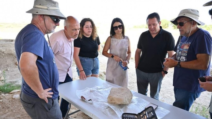 Hallada una nueva pieza arqueológica en la villa romana de Los Villaricos de Mula