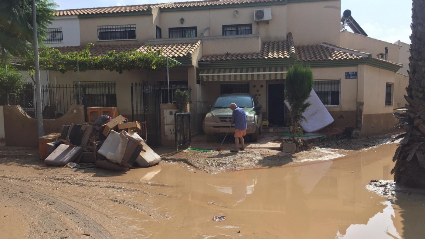 calles todavía inundadas en Los Alcázares