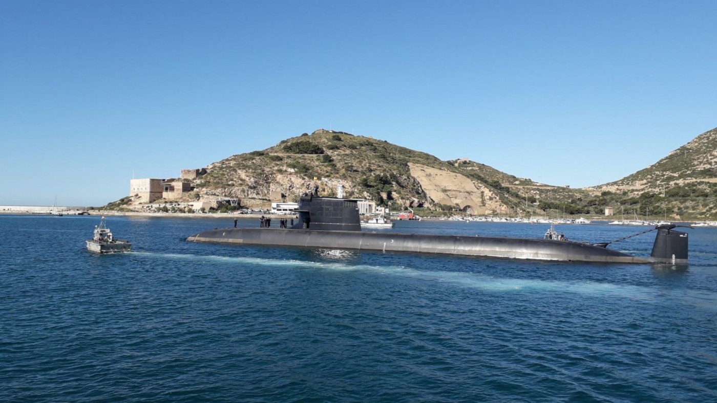 El submarino S-81 'Isaac Peral' hace sus primeras pruebas en aguas de Cartagena