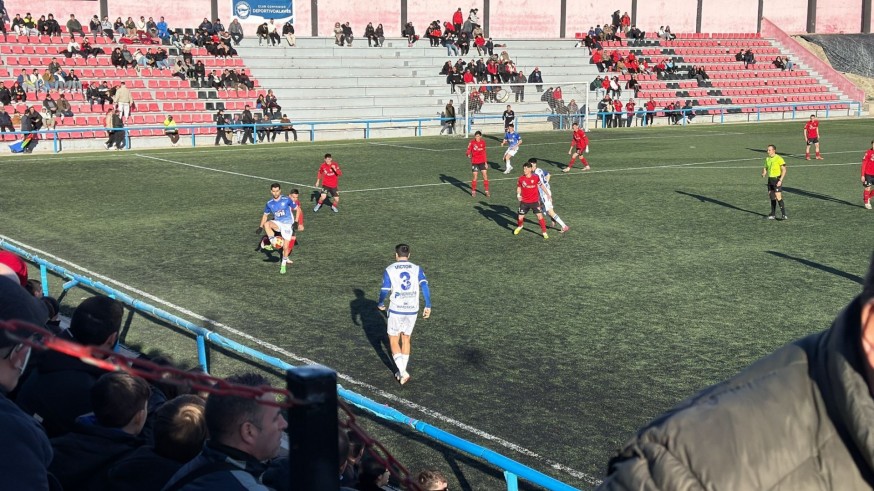 El Cieza sigue intratable y seca al Molinense (3-0)
