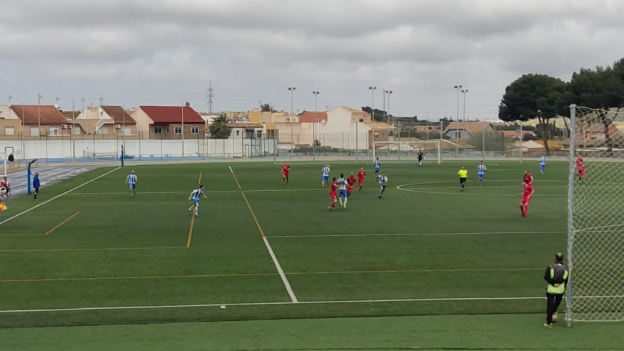 La Unión se lleva el derbi minero ante la Deportiva Minera (3-0)