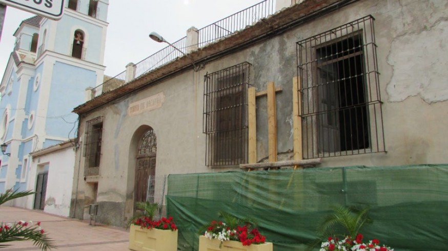 Huermur denuncia ante Cultura el estado de la casa torre Torre Alcayna de Churra