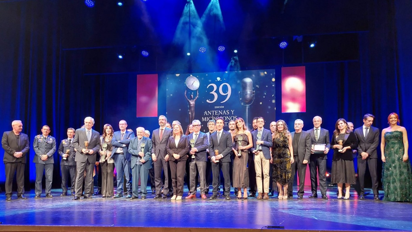 Onda Regional brilla en la gala de los Premios Antenas de Plata 2025 de la ARTV