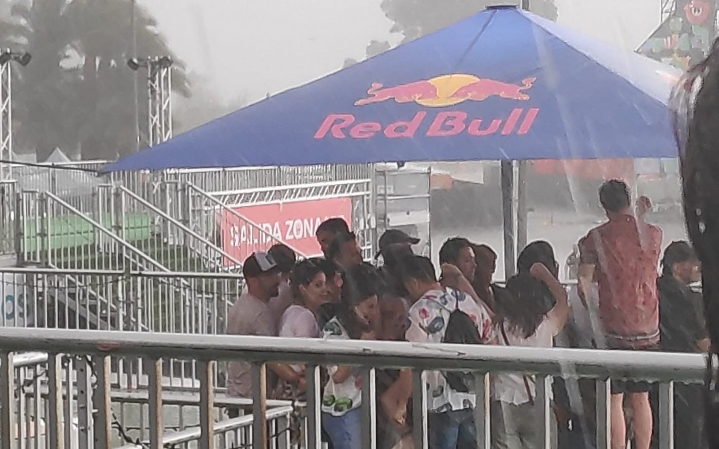 GALERÍA | Las imágenes de la suspensión del Warm Up por las lluvias