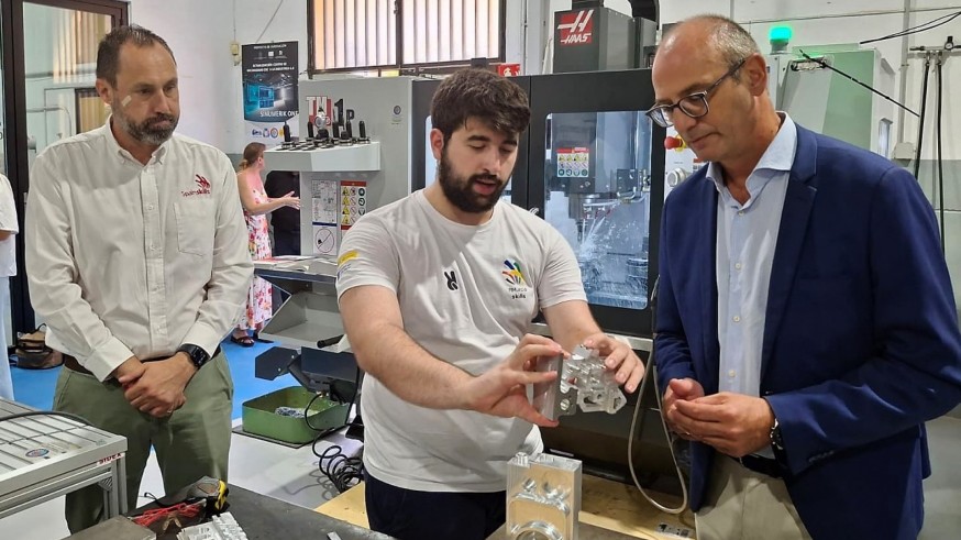 Educación oferta 48.400 plazas de Formación Profesional para el curso 2026-2027, la cifra más alta hasta la fecha