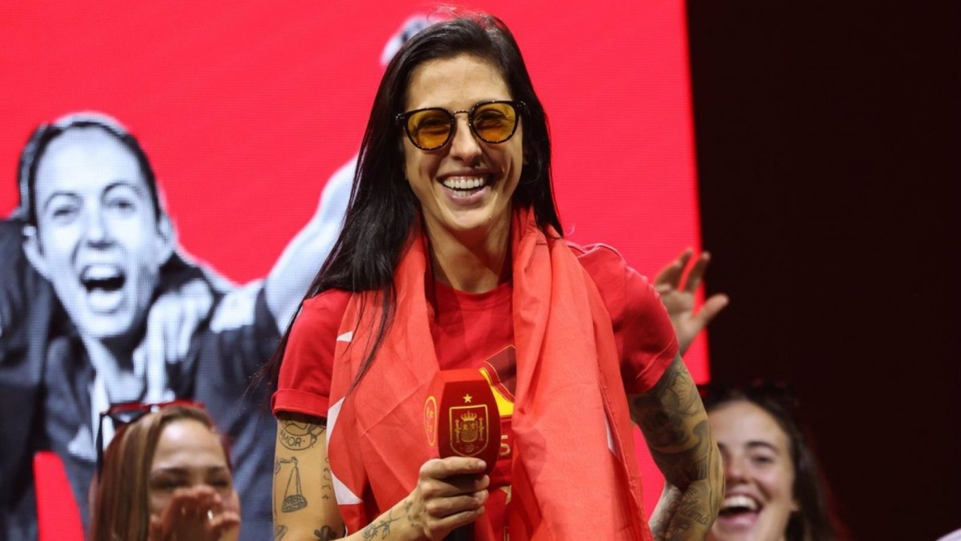  Jenni Hermoso pide a la RFEF que "adopte medidas ejemplares" sobre el beso de Rubiales
