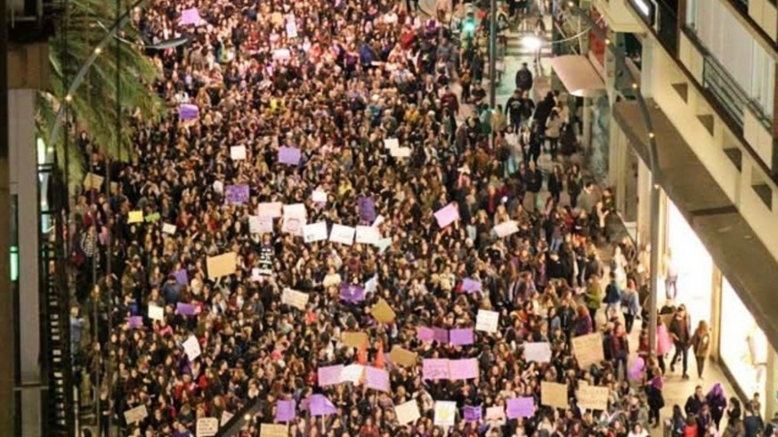 Este jueves, concentración en apoyo de Salma, la mujer que escapó tras dos años secuestrada y vejada