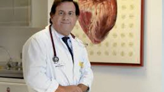 Dr. Tomás Vicente