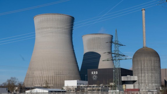 Un borrador de la Comisión Europea propone considerar inversión "verde" ciertos proyectos nucleares o de gas