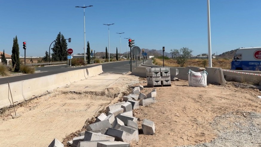 El Ayuntamiento de Murcia completa el tercer carril de la Costera Norte en Cabezo de Torres