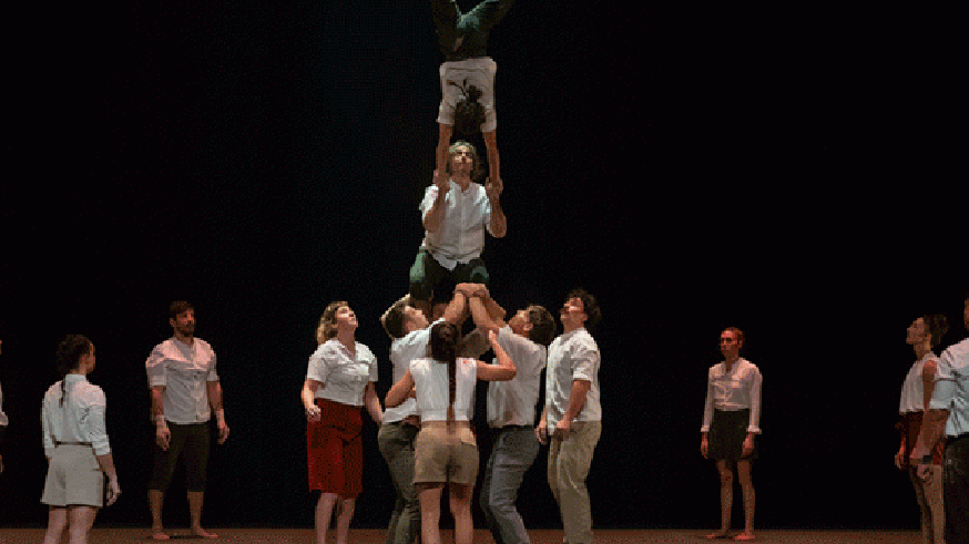 La compañía UpArte inaugura el Festival de Teatro de San Javier con el espectáculo circense ‘Sísifos’