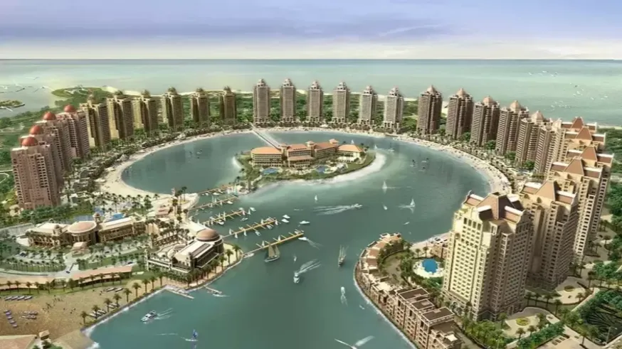 Carretera y Manta. Rumbo a Qatar 'Desierto, futbol e islas artificiales'