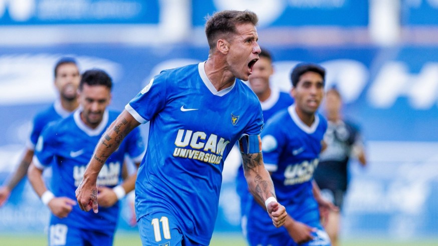 Dani Aquino: "Jugar con Carrillo es un aliciente para mí"