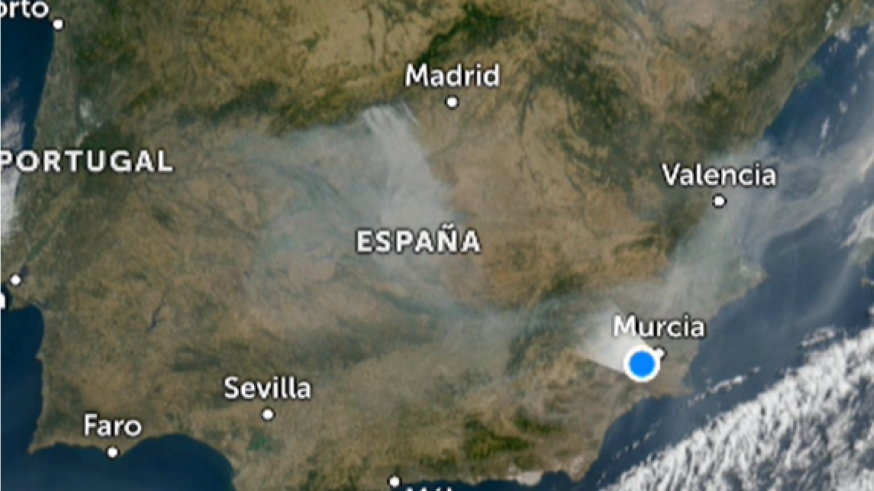 El humo procedente de los incendios del centro de la península empeora la calidad del aire en la Región