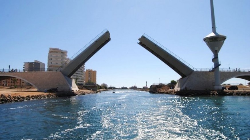 Chequeamos con Pedro García, director de ANSE, el detalle de los diversos proyectos que tratan de recuperar el entorno del canal de El Estacio, en La Manga.