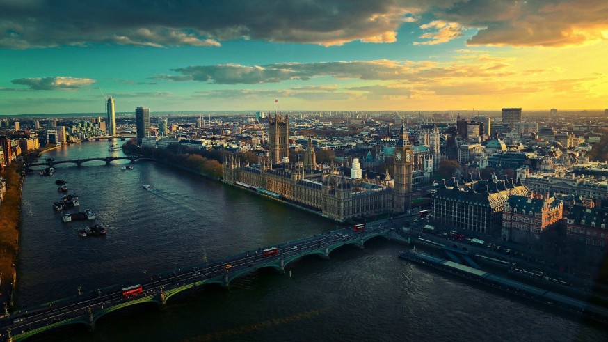 Vista del centro de Londres por donde pasa el río Támesis