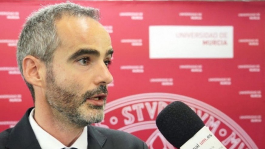 "La Universidad de Murcia debe ser el catalizador de la innovación y la formación de líderes en la Región". Samuel Baixauli