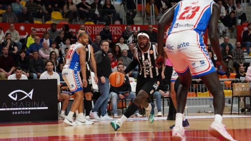 El Caesa Cartagena tumba a Lucentum Alicante (78-77)