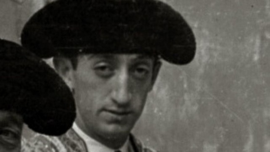 El Califa de la mirada triste: La vida y el trágico final de Manolete