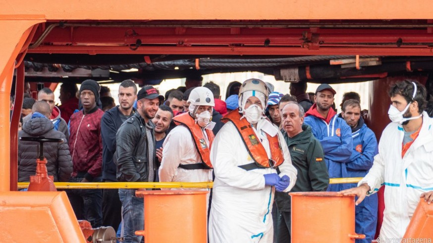 Imagen de archivo de llegada de inmigrantes al puerto.