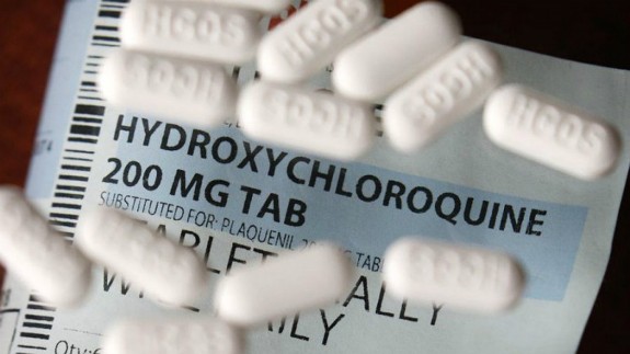 Caja y pastillas de hidroxicloroquina