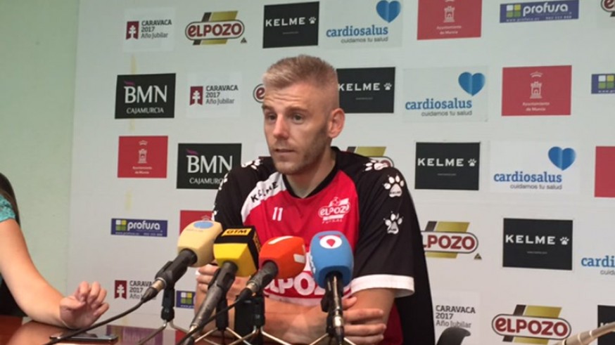 Miguelín en rueda de prensa