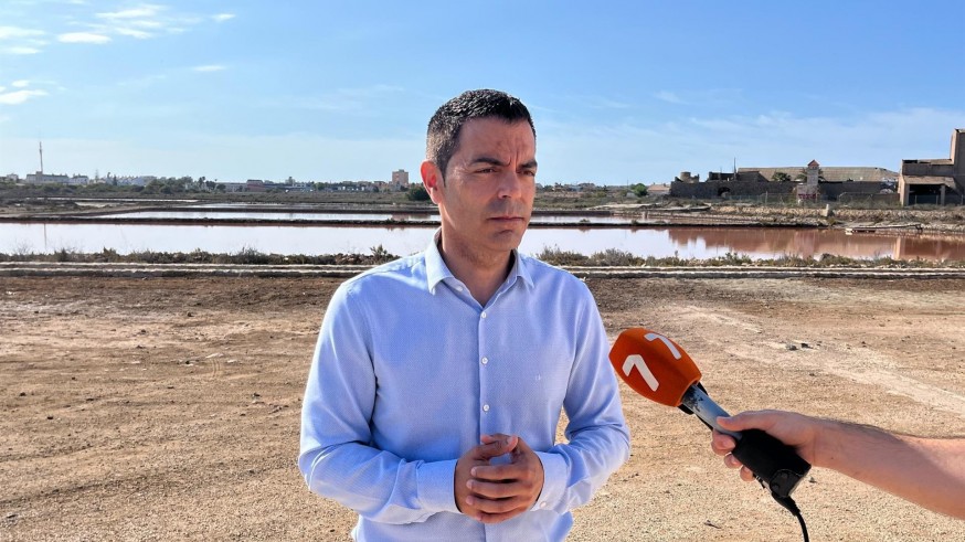 Ros (PSOE) se compromete en seguir siendo "la voz del Mar Menor" en el Parlamento Europeo