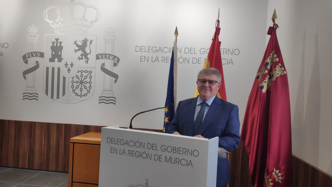 Vélez destaca el aumento de inversiones de los Presupuestos para ferrocarril, carreteras y Mar Menor