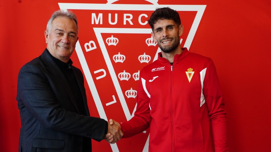 Óscar Gil, segundo fichaje del Real Murcia
