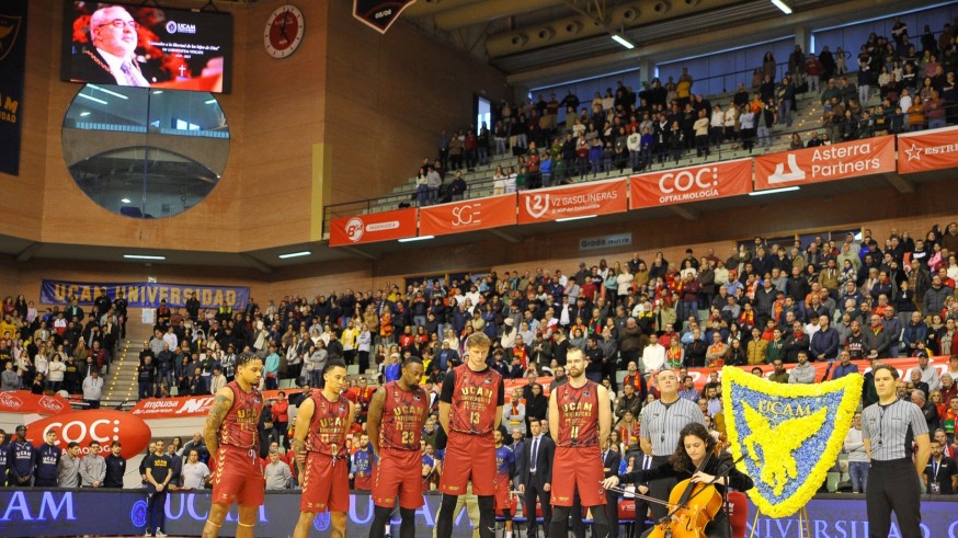 El UCAM Murcia se deja llevar por la emoción ante Baskonia (80-87)