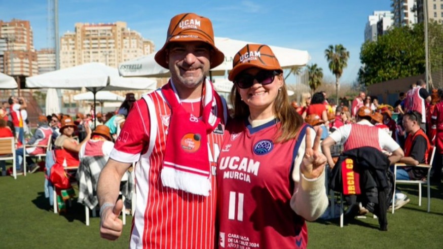 Galería: Murcia lleva su alegría a la Copa antes del Barça-UCAM