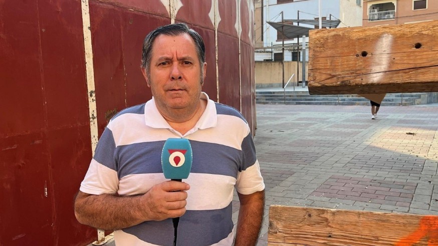 Con Claudio Caballero y el crítico taurino Jesús Cano Melgarejo de la Feria Taurina de Blanca y del encierro nocturno que tendrá lugar esta noche